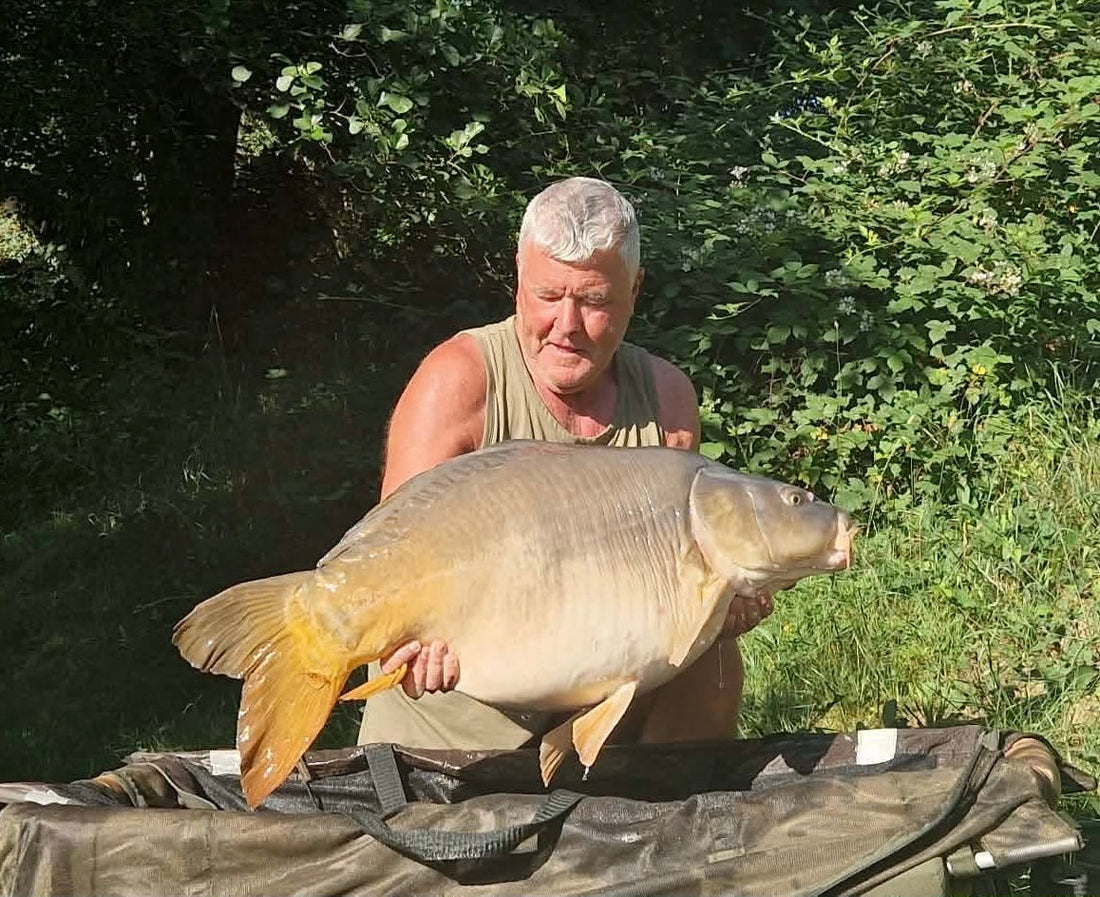 Family fishing trip to Etang du Chavaignac