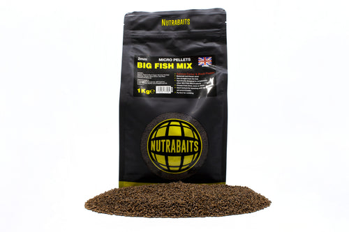 Big Fish Mix: Salmon, Caviar & Black Pepper Pellets