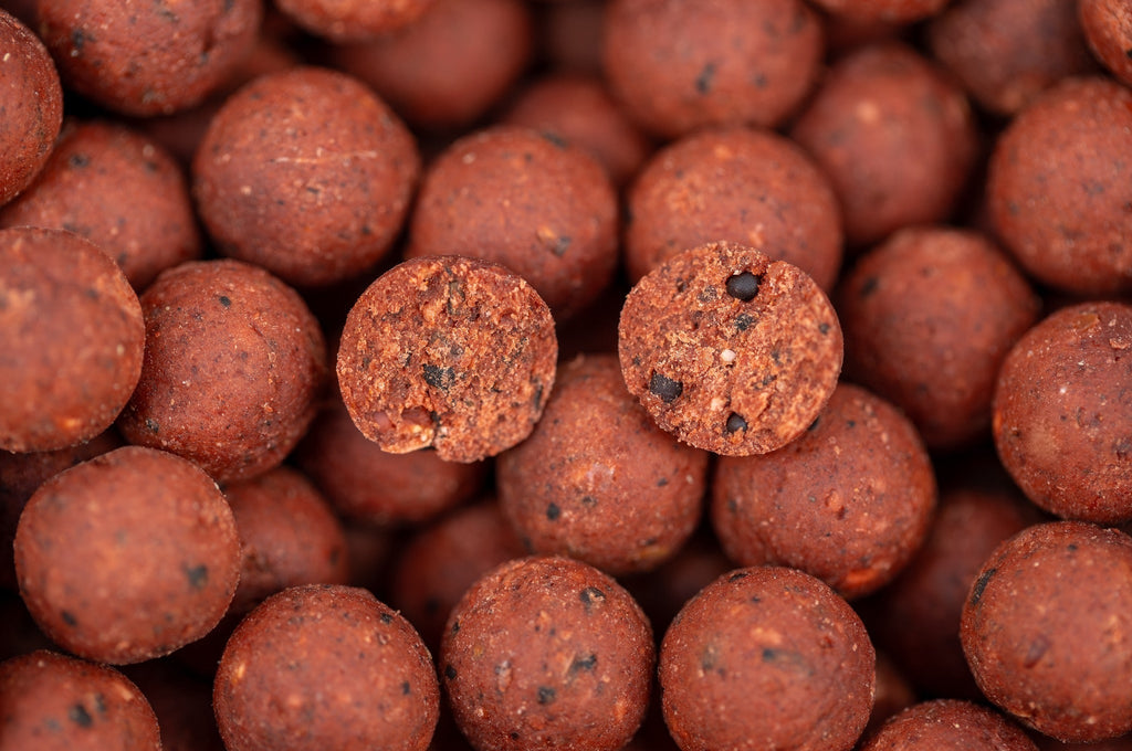 Big Fish Mix: Salmon, Caviar & Black Pepper Shelf-Life Boilies